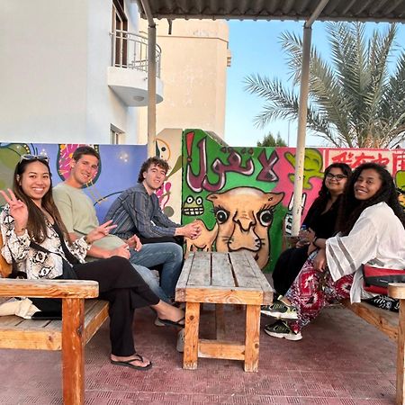 Basil Hostel Muscat Exteriör bild