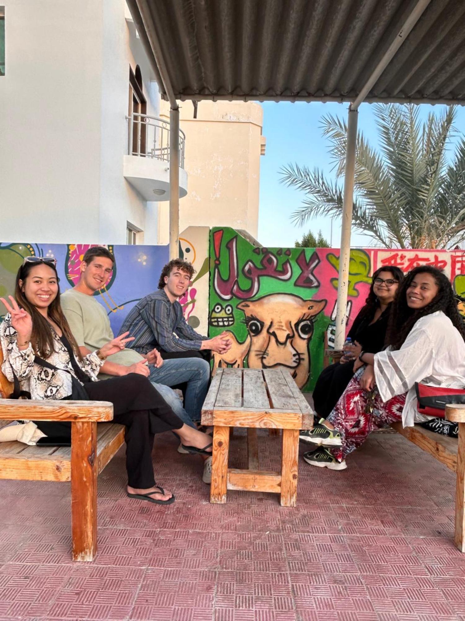 Basil Hostel Muscat Exteriör bild
